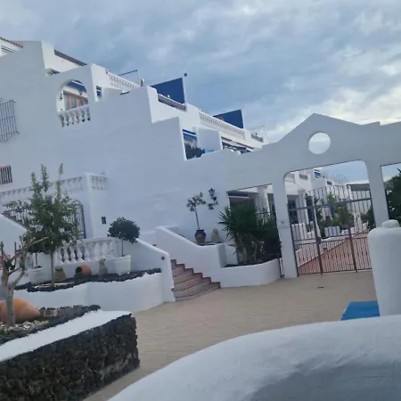 Cristianos - Port Royale Pool View * Los Cristianos (Tenerife)