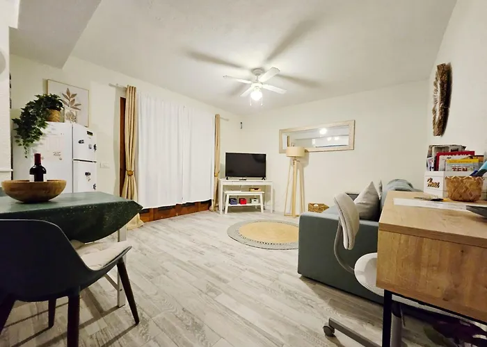 Cristianos - Port Royale Pool View Apartman *