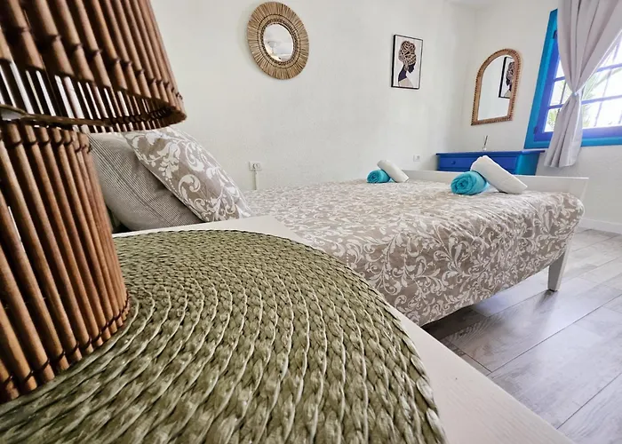 Cristianos - Port Royale Pool View Apartment *